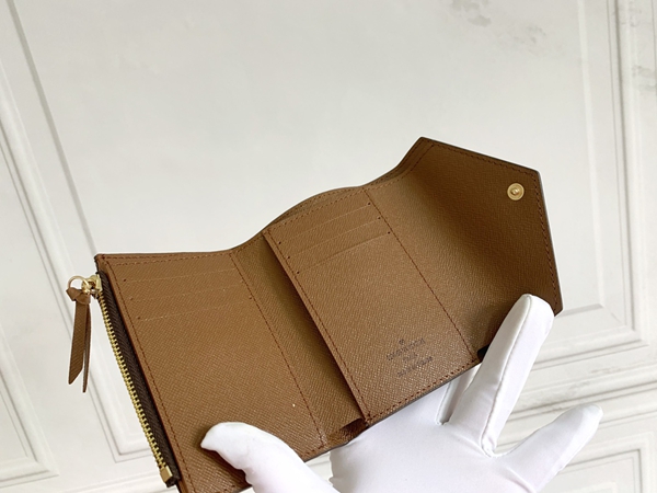 LVコピーウォレット細部ディテール